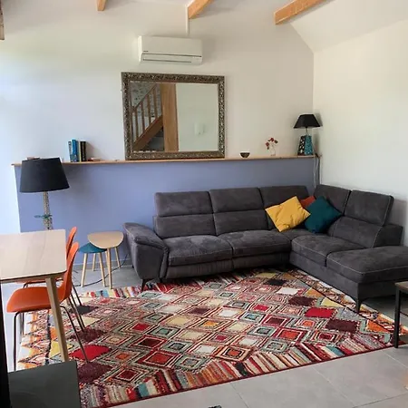 Eiffel At Bassinaud Сasa de vacaciones Juignac