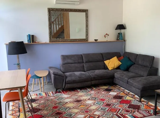 Eiffel At Bassinaud Сasa de vacaciones Juignac